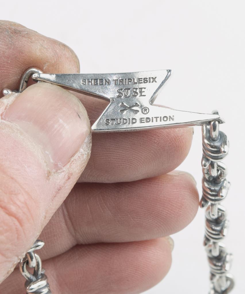 Sheen666 Thunder Pendant Bob Wire Silver Bracelet