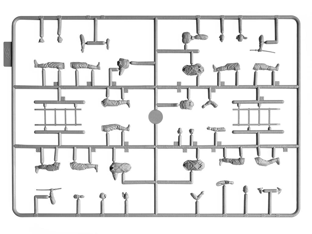 Пластиковая модель тяжелого бомбардировщика наземного обслуживания японской армии ICM Type 97 1/48 Ki-21-Ib с пилотом и (Самолет)