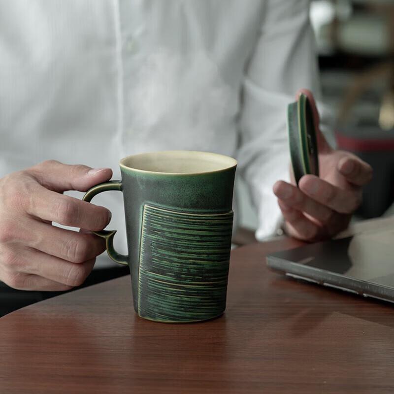 Wanqiantang Ceramic Office Tea Cup with Lid
