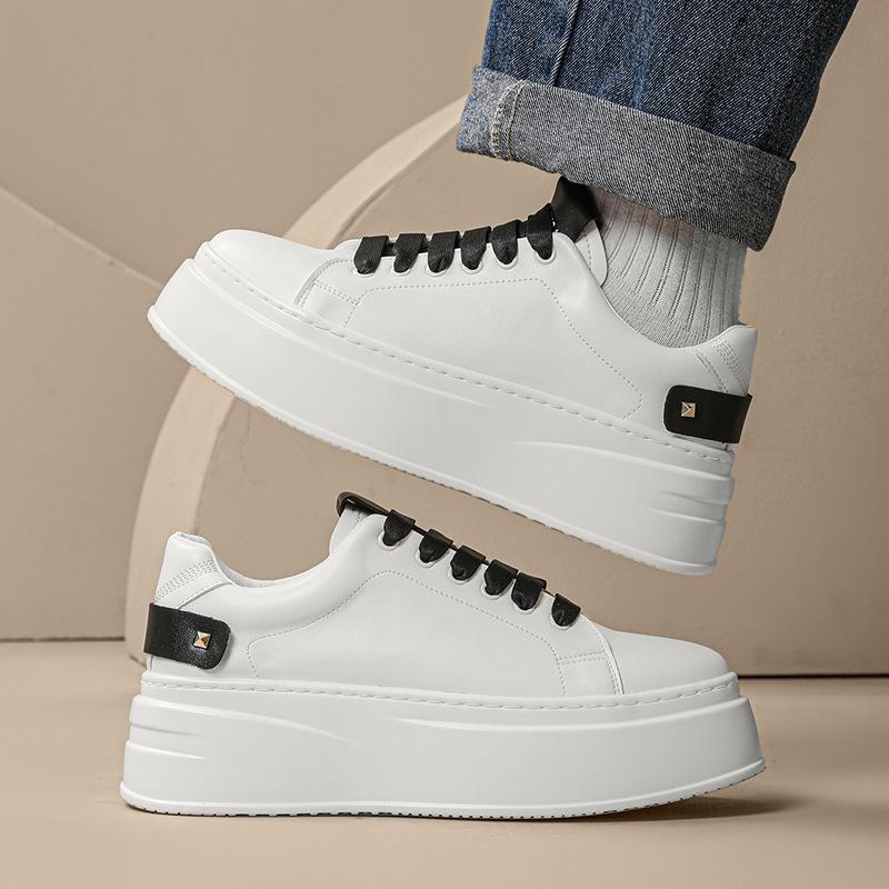 Мужские белые кроссовки на платформе - 2025 Осень Дышащие повседневные туфли на толстой подошве с дизайном, увеличивающим рост