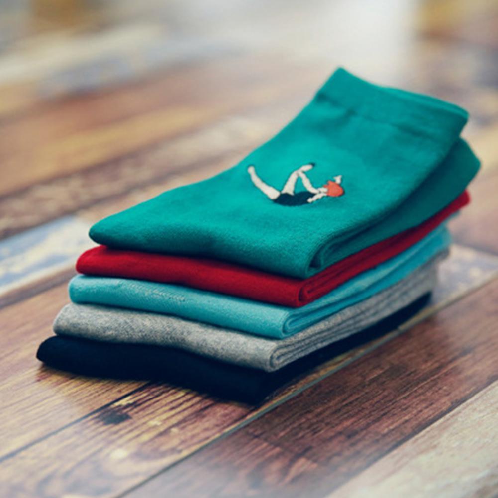 Унисекс, осенне-зимние забавные однотонные эластичные хлопковые носки с героями мультфильмов, креативные носки средней длины