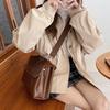 "Autumn 2025 Retro Large Capacity Crossbody Briefcase - Women's Trendy Niche Design"