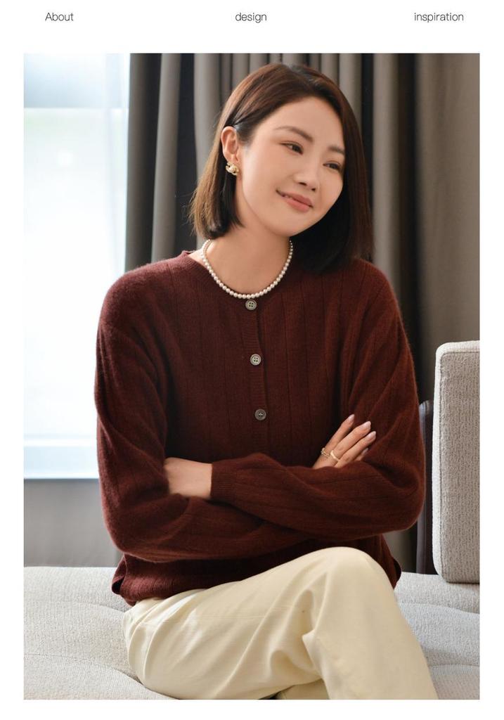 Women's Pure Wool Knit Cardigan, 2024 Autumn/Winter, Round Neck, Loose Fit, Versatile Long Sleeve Sweater.