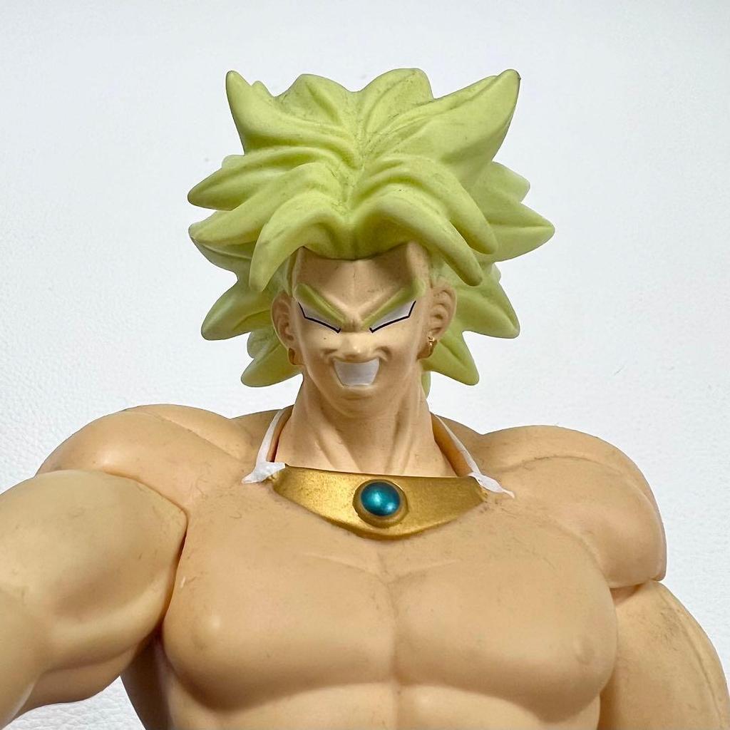 Б/у Сборная фигурка из мягкого винила Dragon Ball Z Super Saiyan Broly
