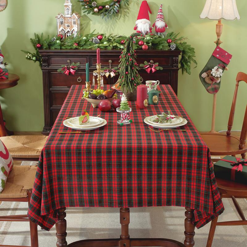 25 Custom-Dyed Polyester-Cotton Festive Christmas Red Grid Gold Silk Decorative Fringed Coffee Table Tablecloth Dining Table Cloth
