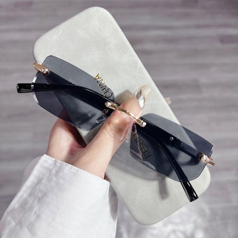 Women's Fashion Metal Frameless Square Sunglasses - 2024 Trend
