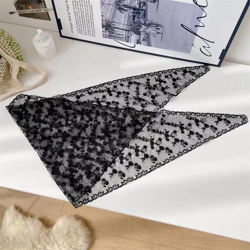 Women Lace Triangle Scarf Sweet Girls Sunscreen Scarf Spring Summer French Beach Style Hair Tie Vintage Female Lady Muslim Hijab