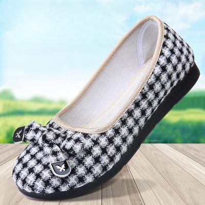 Мода 2025 Новые парусиновые туфли Легкая модная женская обувь Плоские черные рабочие лоферы Осень Высококачественная повседневная обувь для женщин