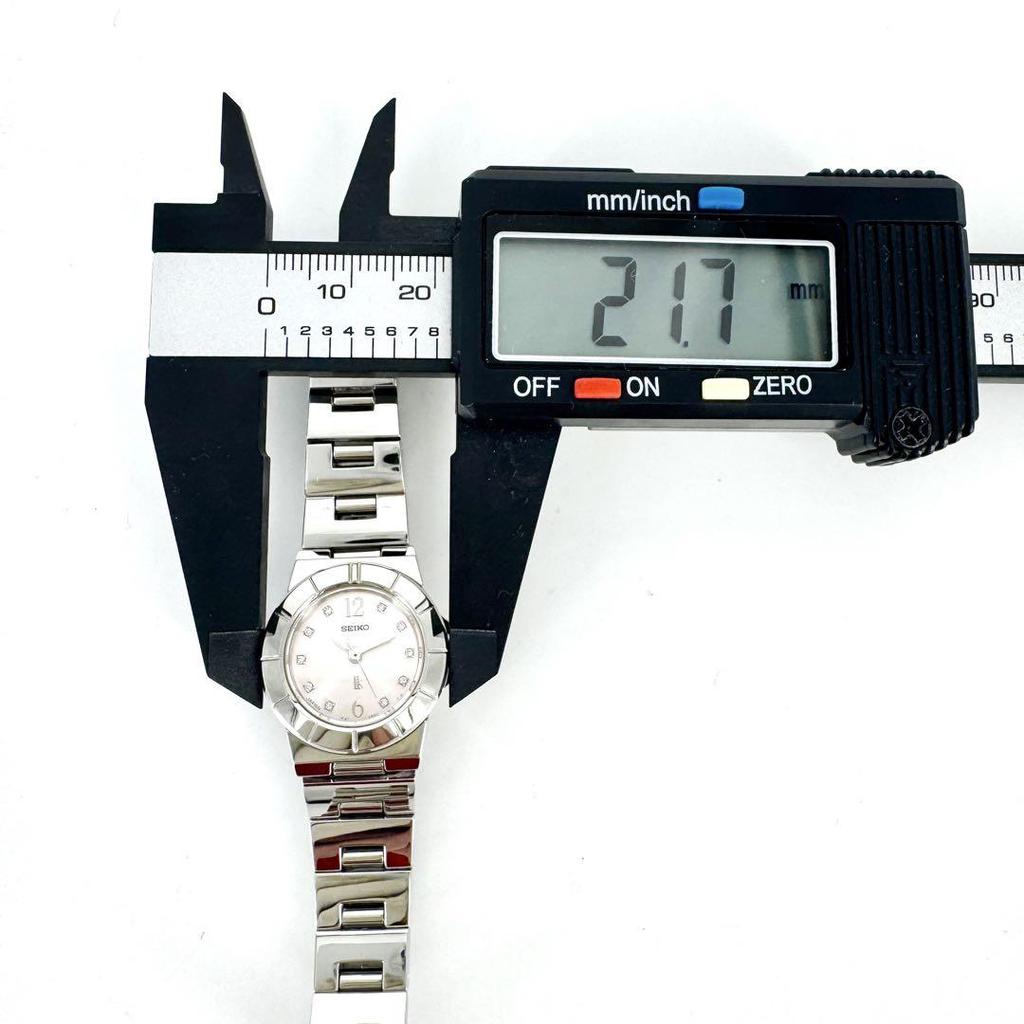 [USED] Box/Battery SEIKO LUKIA 10P Diamond Watch Pink
