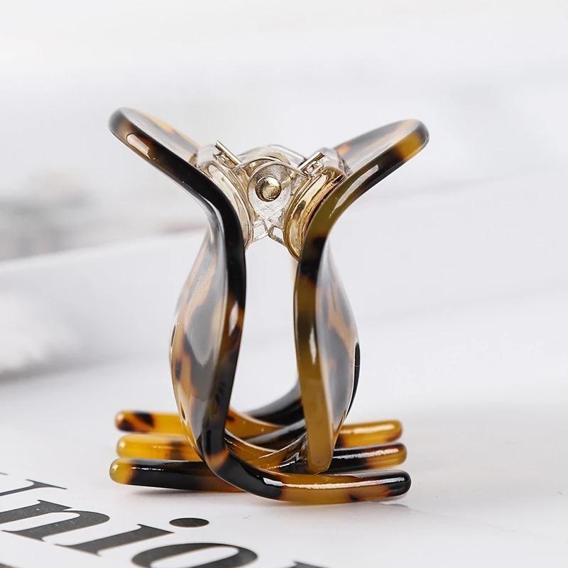 Large Acetate Acrylic Hair Claws Leopard Print Hairpins Hair Clip Women Geometric Hair Clamp Crab for Girl Hair Accessories Headdress