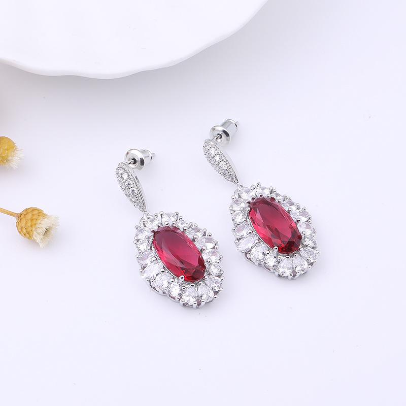 High-End Light Luxury Zircon Earrings Jewelry Set Women'S Luxury Stud Earrings Silver Needle Jewelry Set