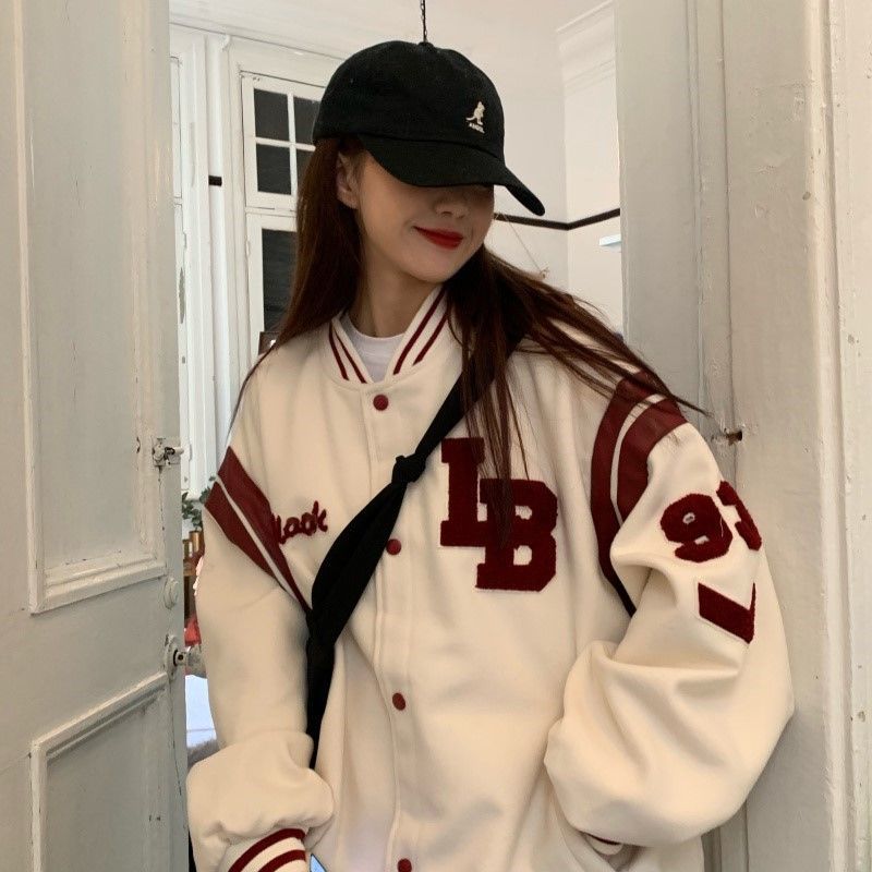 Baseball Jacket Women Vintage Korean Fashion Streetwear Autumn Aesthetic Bomber Black Jackets Oversized Heavy College