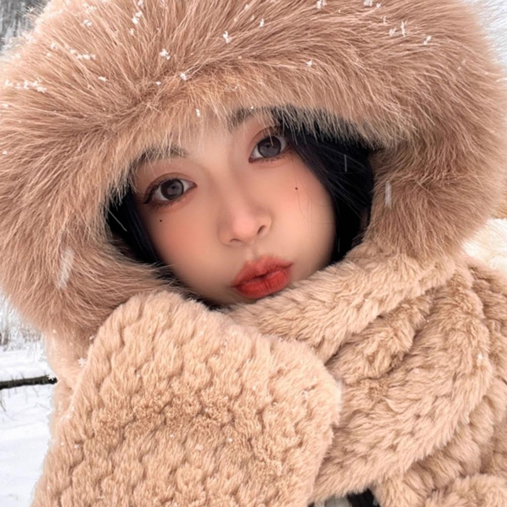 Plush Hat Winter New Hat Scarf Gloves Three Piece Set Integrated Korean Version Cute Thickened Velvet Warm Travel