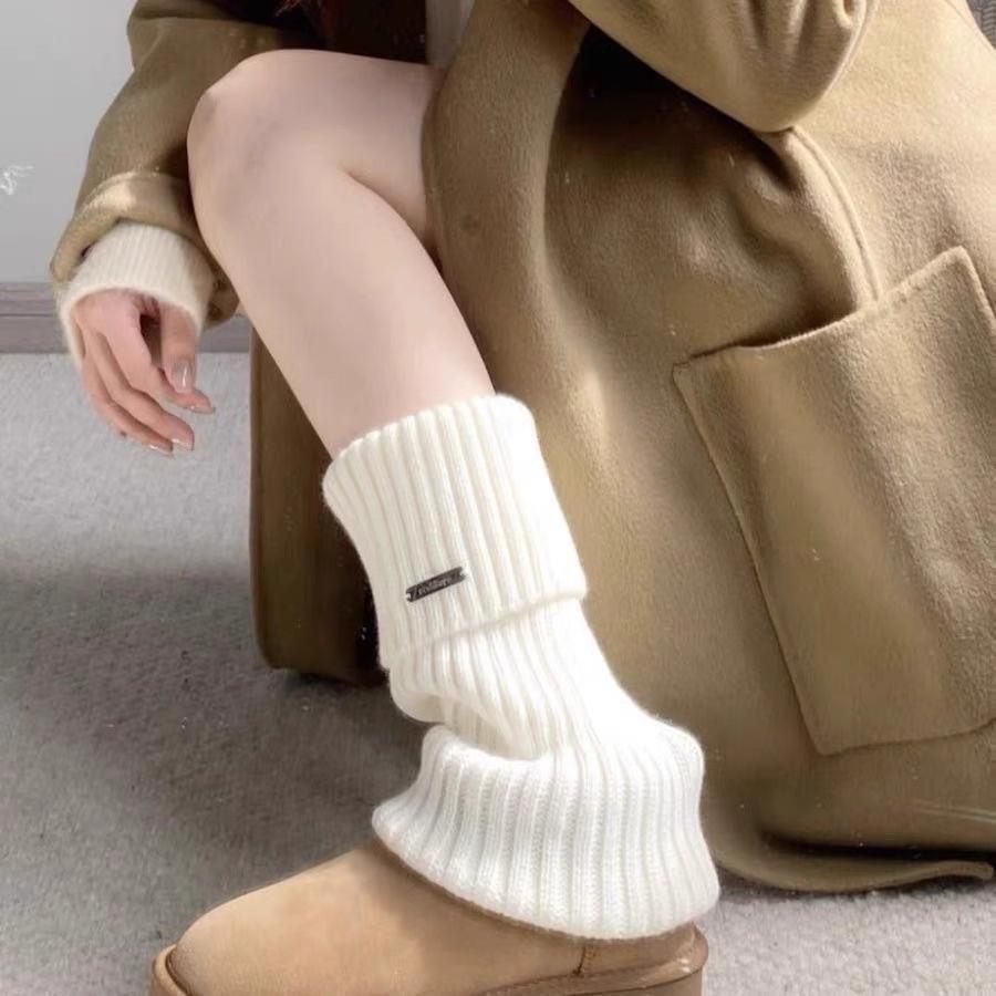 Универсальные вязаные гетры с металлическим логотипом - Толстые, теплые, стройнящие носки для осени и зимы