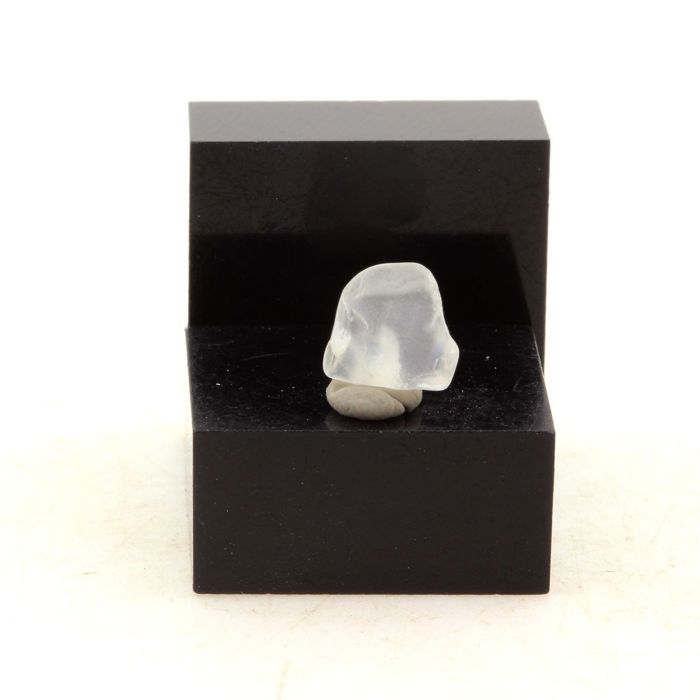 Pierres et Minéraux. Pierre De Lune. 1.44 ct. Kilosa District, Morogoro Region, Tanzanie.