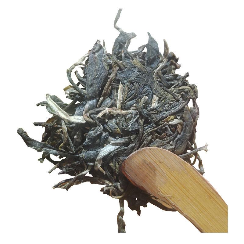 High-quality Yunnan Pu'er Raw Tea Cake Lao Banzhang 357g