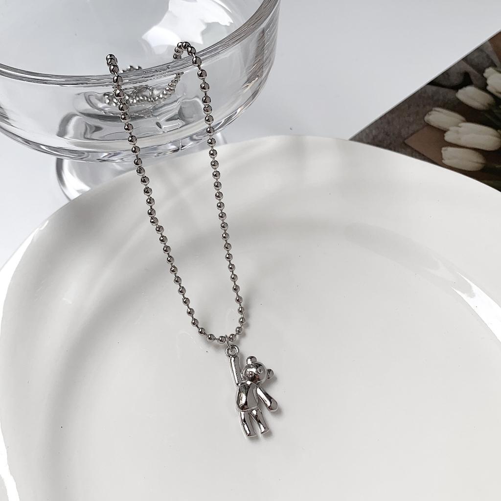 Sweet Cool Bear Series Metal Necklace Simple Retro Round Brand Pendant Versatile Niche Design Clavicle Chain