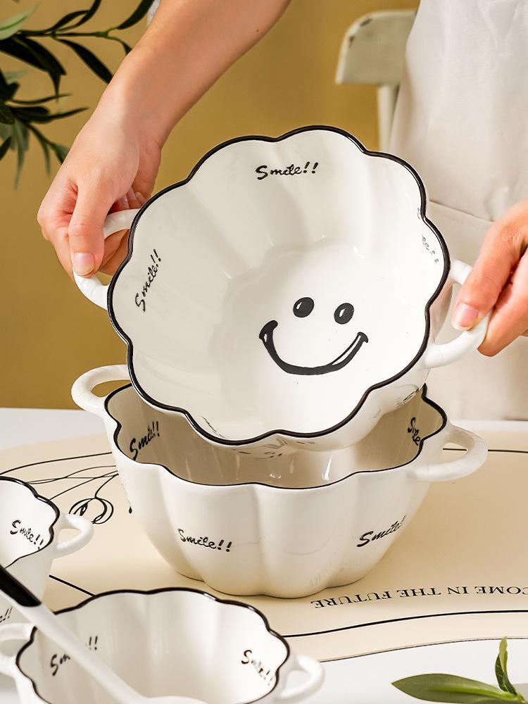 Очаровательная керамическая миска с двойными ручками в форме ягодного лепестка для фруктов, салата или лапши - Защита от ожогов.