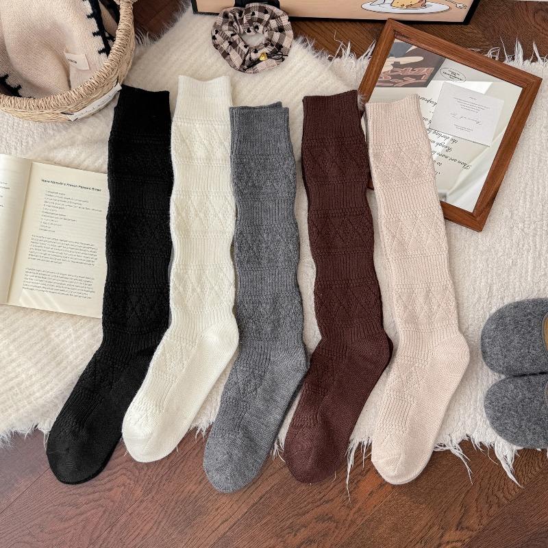 Зимние и осенние клетчатые носки до середины икры с темным узором, теплые и стройнящие. Гольфы для детей, толстые шерстяные длинные носки. Стиль колледжа.