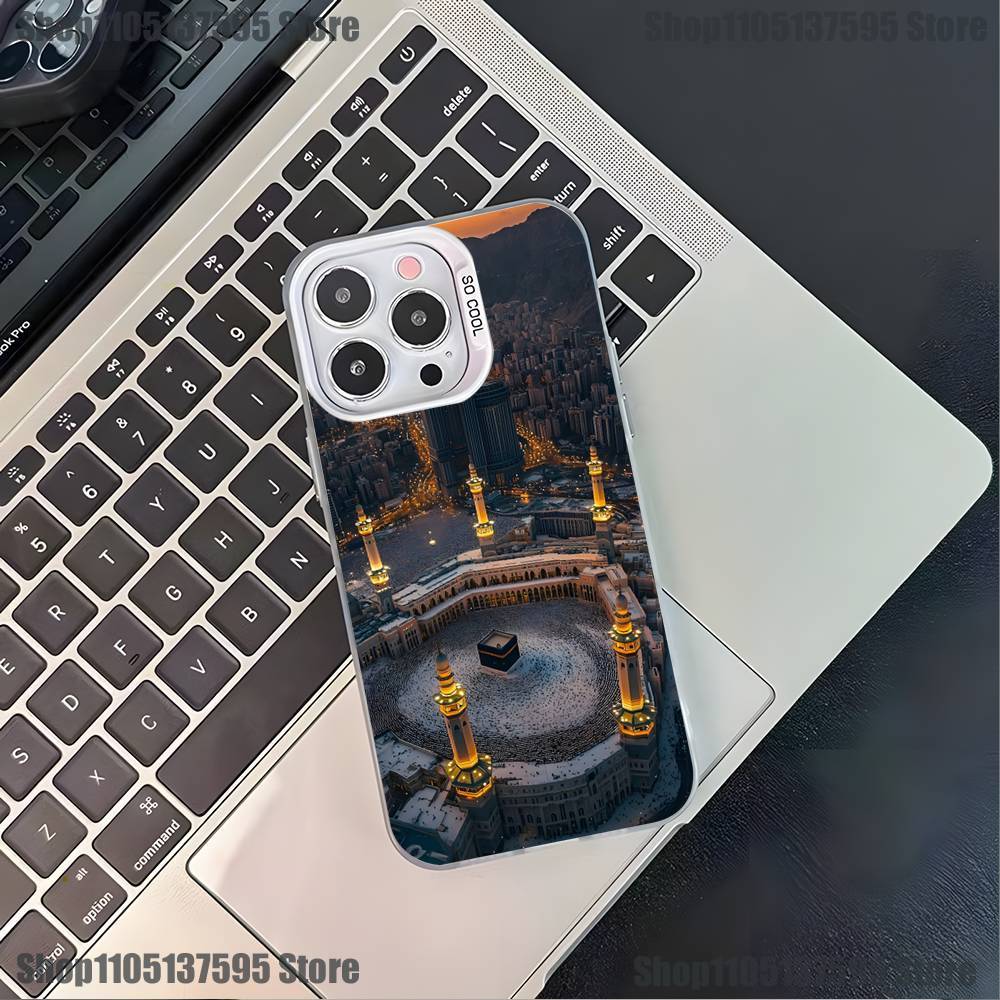 Moslem and kaaba Phone Case For iPhone 17,16,15,14,13,12,11,Pro,XS,Max,Plus,Mini,SE4,E White Matte Shockproof Cover