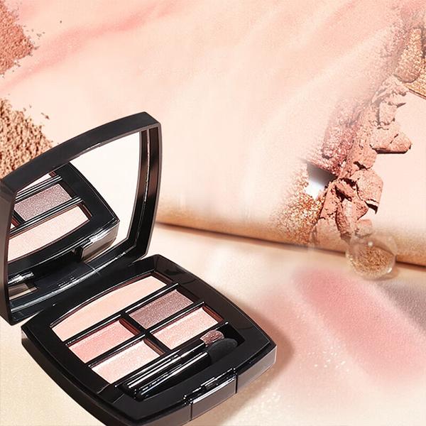 Chanel Les Beiges Палитра теней для век с эффектом здорового сияния Warm 4,5 г