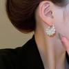Уникальные ретро-серьги с ажурным дизайном и неповторимой индивидуальностью