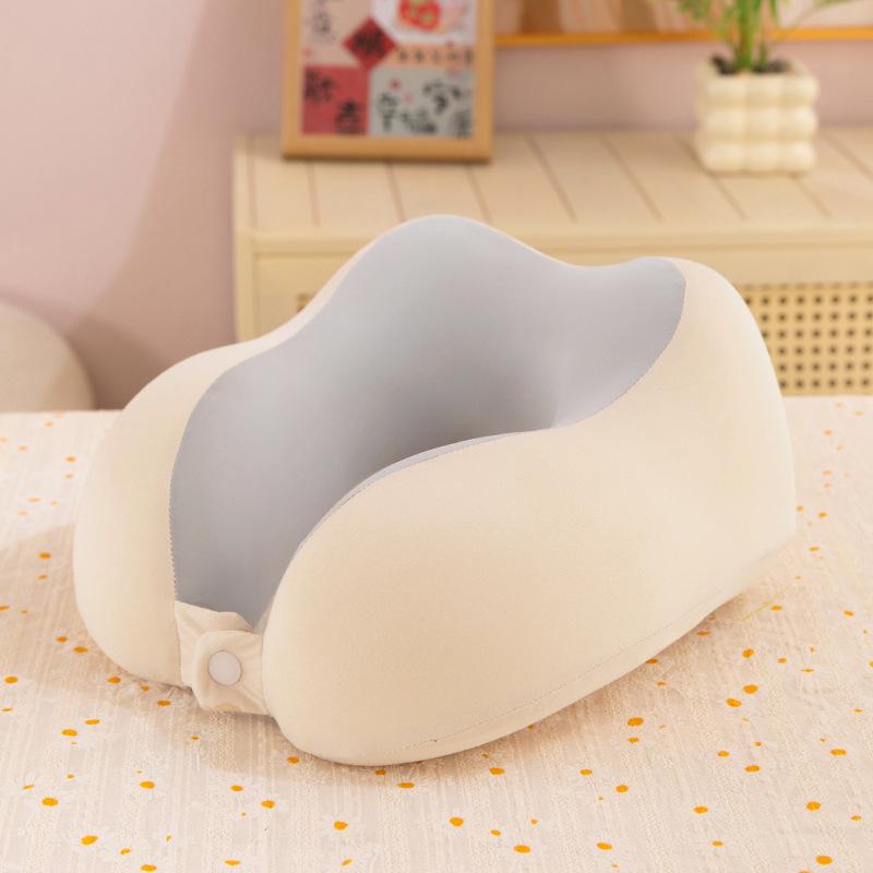 Дорожная подушка из пены с памятью U-образной формы с компактным хранением и поддержкой шеи с двумя выступами