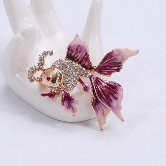 Брошь «Золотая рыбка» Декор со стразами Градиент контрастного цвета Реалистичная форма рыбы 3D Цветная нержавеющая сталь Роскошь