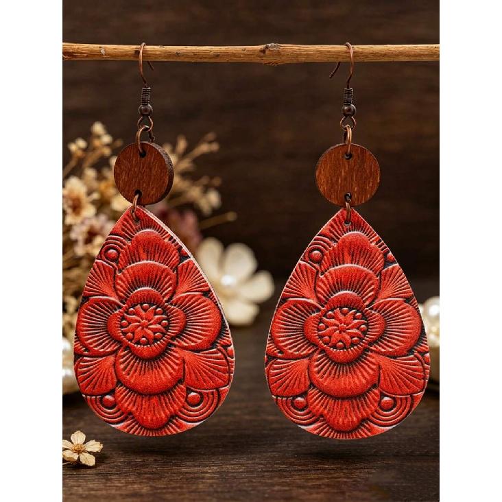 1 Pair New Vintage Carved Flower Teardrop PU Leather Women's Earrings