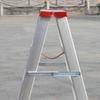 Комплект алюминиевой стремянки с надежными креплениями