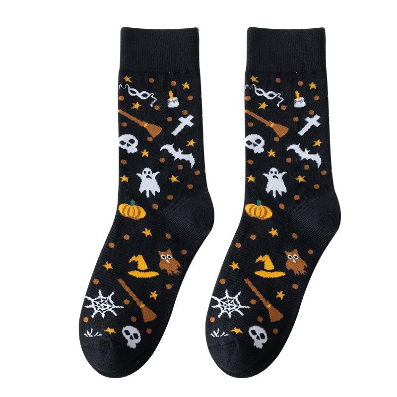 Female Spring and Autumn Fashion New Street Halloween Cartoon Pattern In The Tube Socks