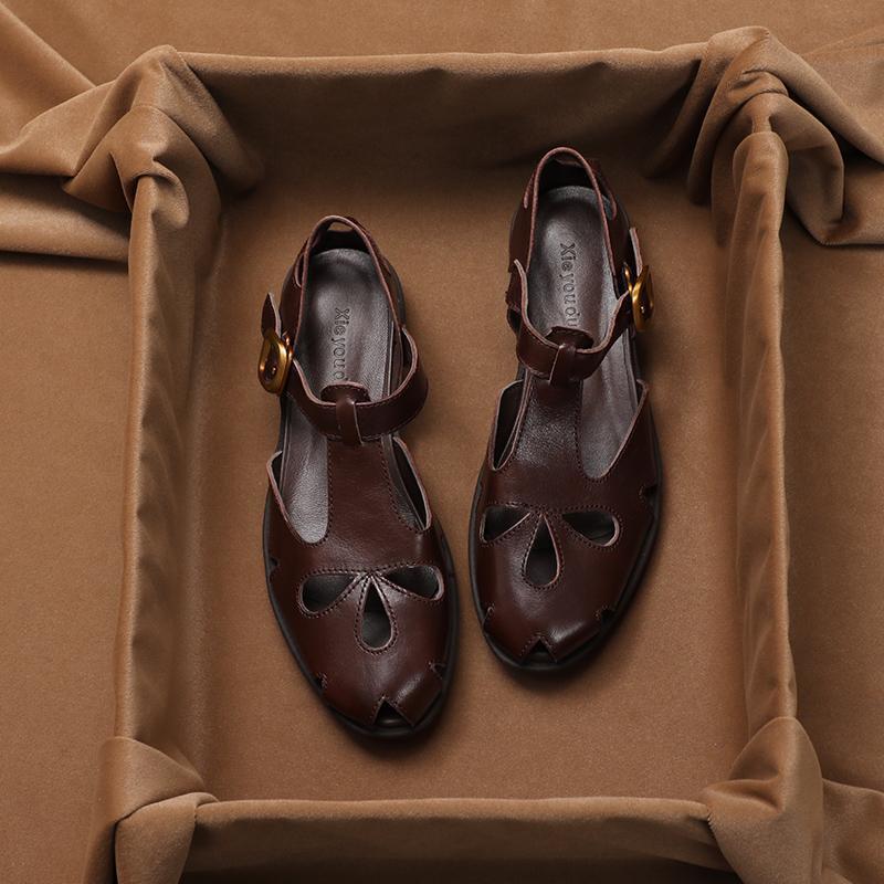 Модные летние женские сандалии 2025 Искусственная кожа Повседневные Удобные Уличные Модные Ретро Римские сандалии С перфорацией Британские сандалии