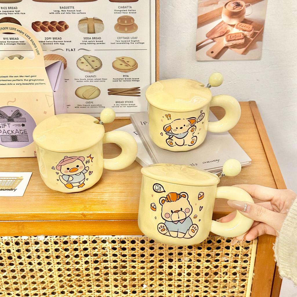 Мультяшный медведь, подарок на день рождения, керамическая кружка с крышкой и ложкой, чашка для девочек с высоким внешним видом, бытовая чашка для воды, кофейная чашка