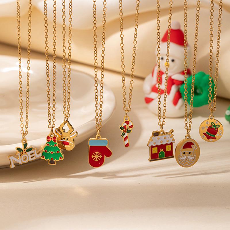 European & American Christmas Bell Tag Pendant Necklace - Non-fading Titanium Steel Clavicle Chain, New Style.