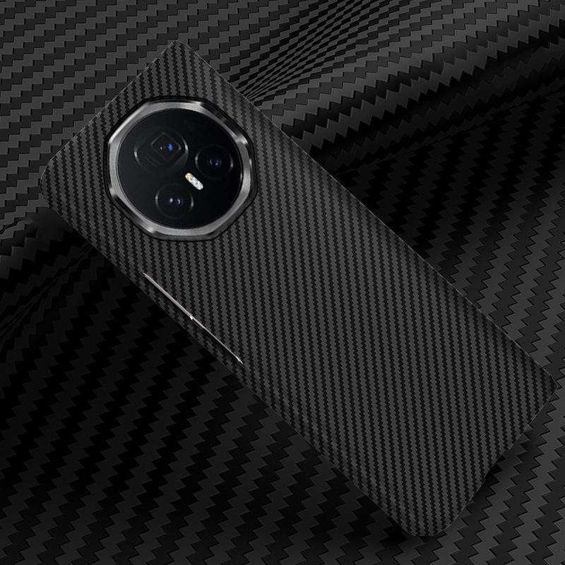 Ультратонкий чехол с рисунком из углеродного волокна Hard Shell для Honor Magic V3: Прочная и стильная защита от падений