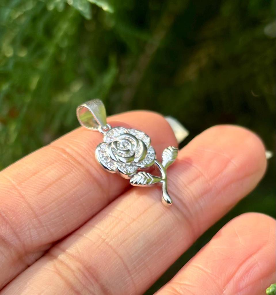 925 Sterling Silver Cz FLOWER FLORAL Charm Pendant, High Polish, Simple Design Elegant, Minimal Minimalistic Jewelry, Charm Pendant, 2.25 gm