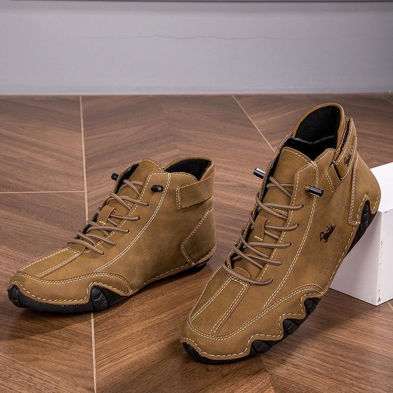 Роскошные брендовые кроссовки Весна Новые модные мужские кожаные туфли Модные лоферы Плоская подошва Повседневная походная обувь Zapatos Casuales