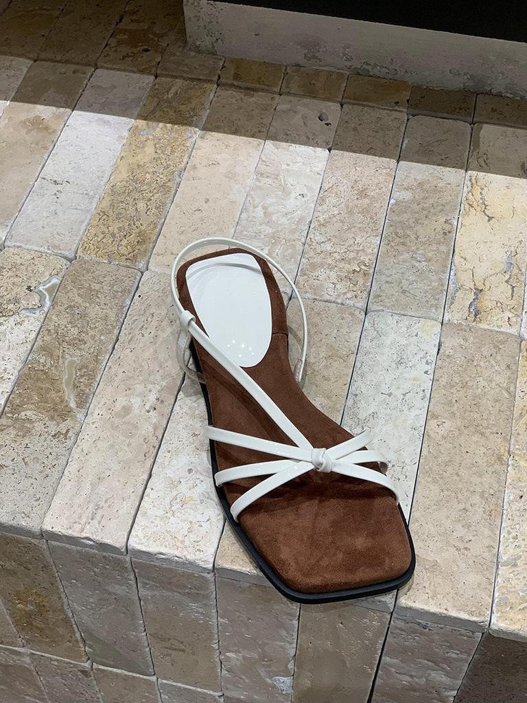 French wedge heel retro temperament sandals women's 2025 summer wear new naked pink with skirt niche thin strap Roman shoes