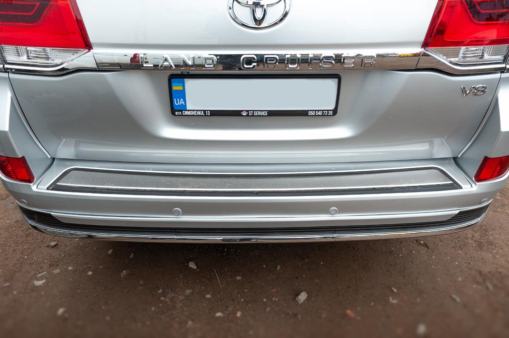 Задние габариты 2016-2025 (стандарт) для Toyota Land Cruiser 200