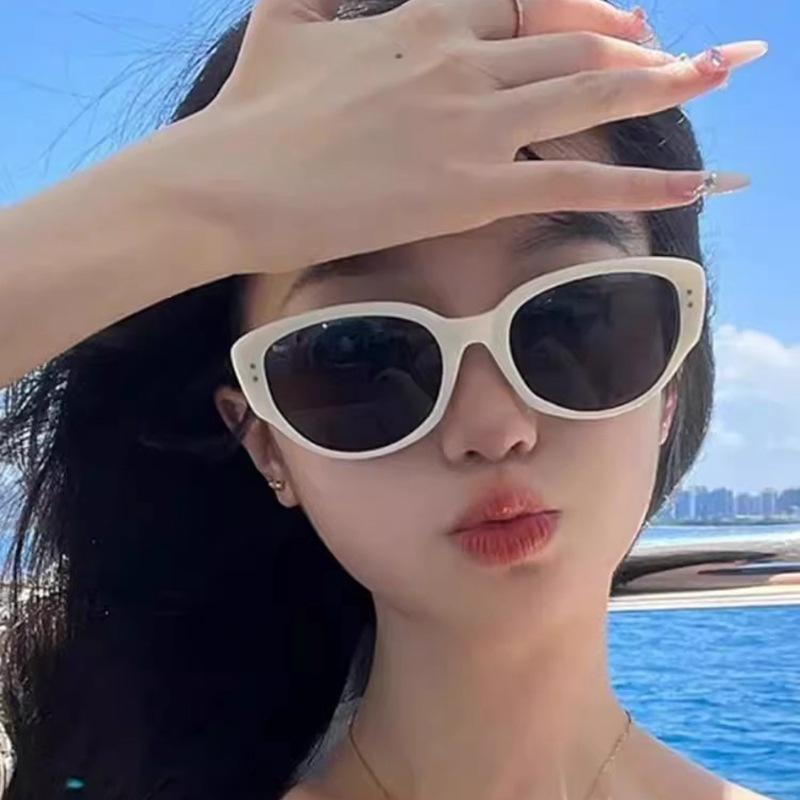 Polarized retro cat-eye sunglasses for men and women, suitable for round faces, European and American style, sun protection, mountaineering goggles