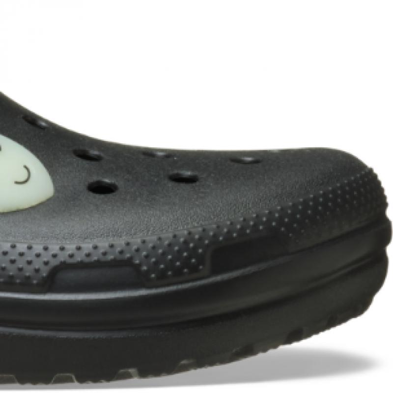 Crocs Классические утепленные клоги для детей 211636 001
