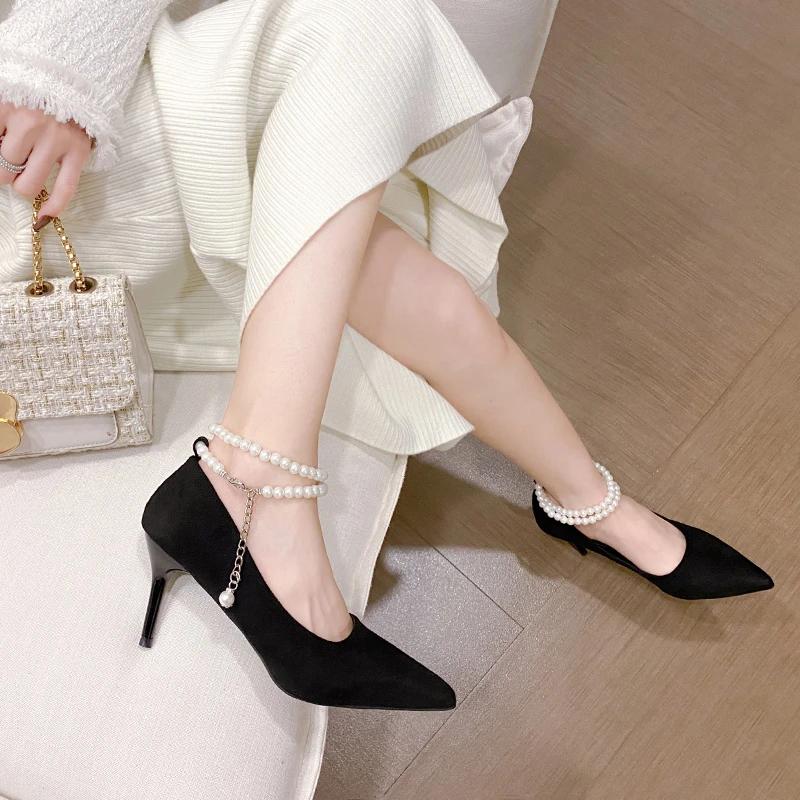 Мода 2024 года, новые туфли с острым носком на высоком каблуке из черного бархата, ремешок для обуви на тонком каблуке, не допускающий защемления, летний резиновый верх