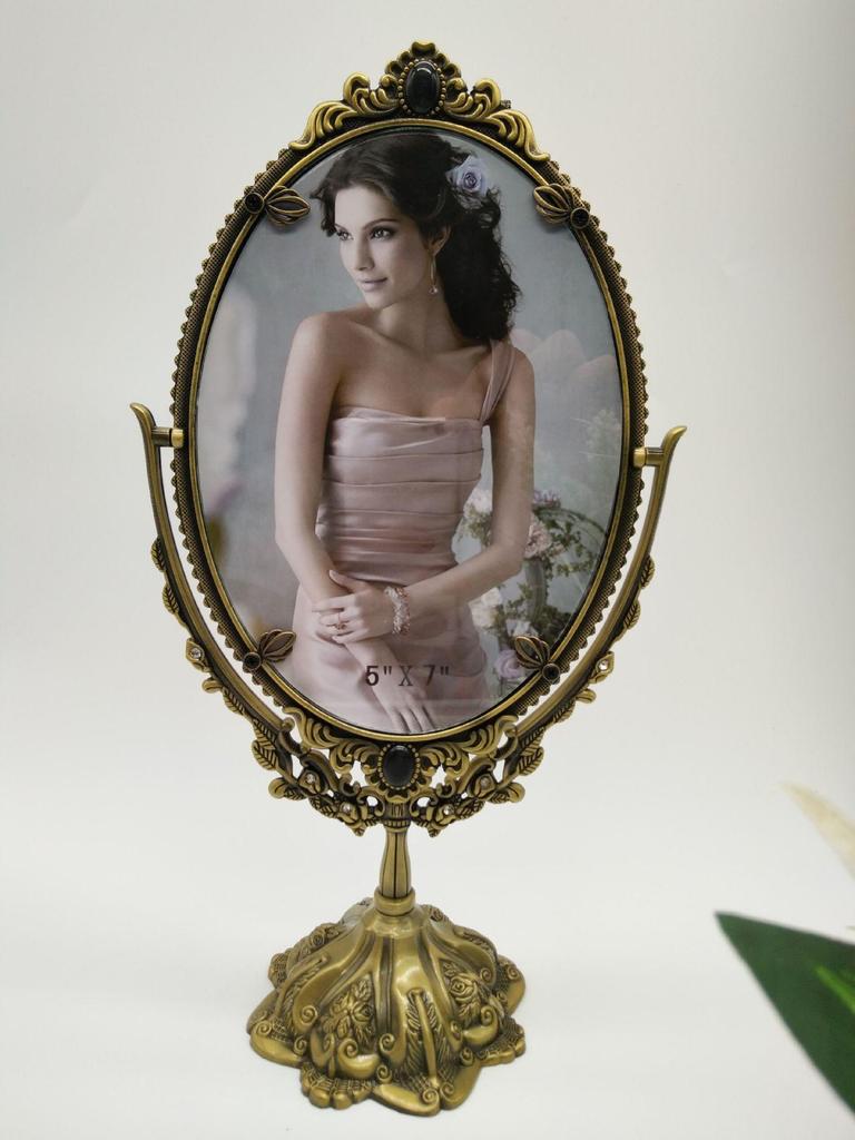 Qinggu 7-Inch Minimalist Desktop Makeup Mirror