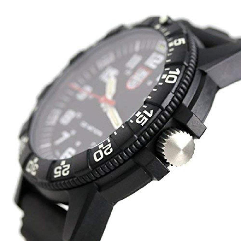 Мужские наручные часы Luminox Leatherback Sea Turtle 0300 Series All Black 301