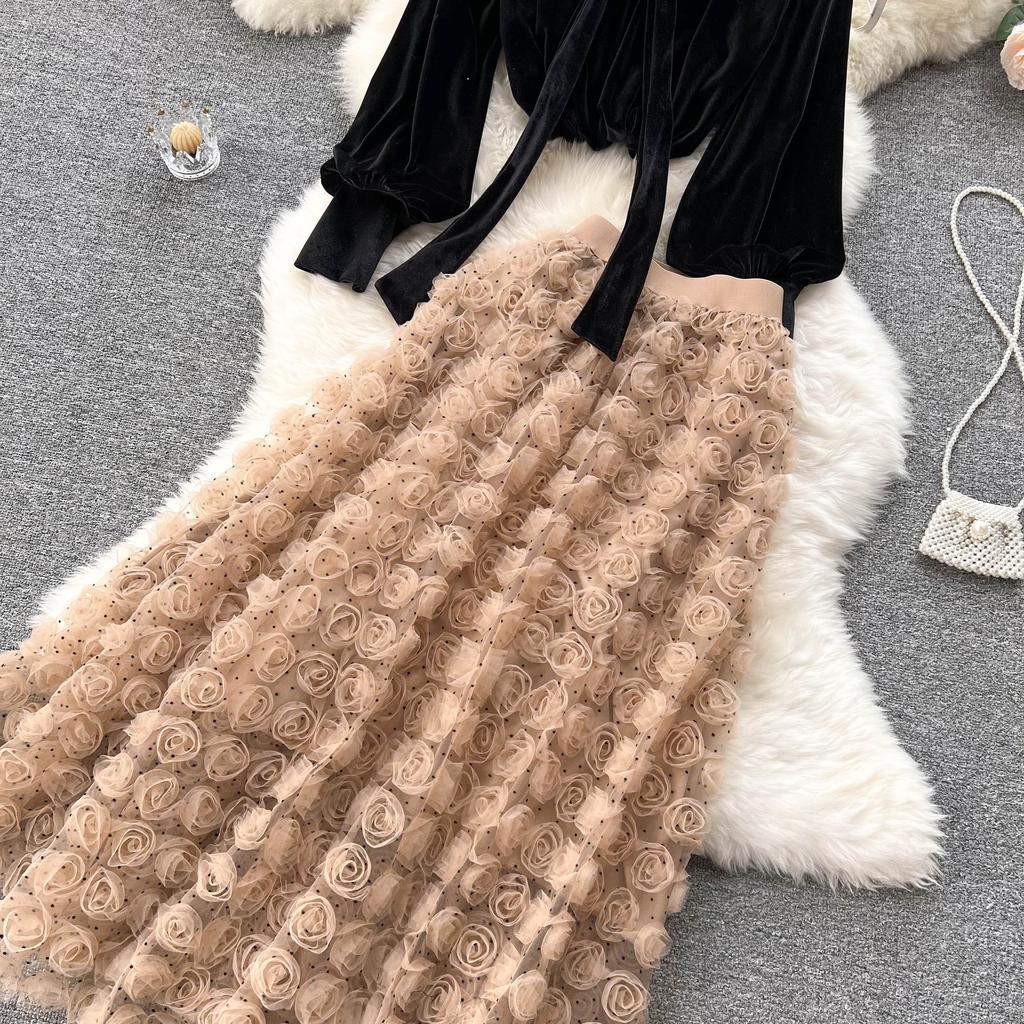 Korean Three-Dimensional Flower High Waist Slim Skirt Loose Bubble Sleeve Velvet Top Sweet Suit Skirt Two-Piece Set