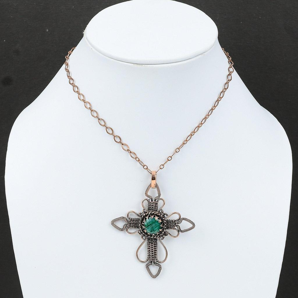 Кулон с ограненным замбийским изумрудом, обернутый медной проволокой, крест, драгоценный камень, ювелирное изделие, уникальная подвеска ручной работы, медный крест, ювелирное изделие, подарок для нее