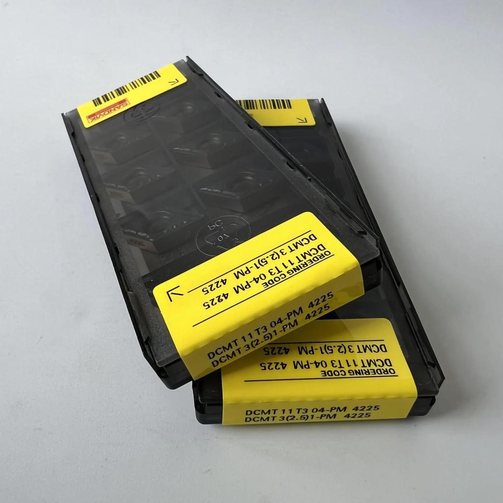 Original Sandvik / DCMT11T304-PM 4225  / CNC Lathe Carbide Blade 10 PCS