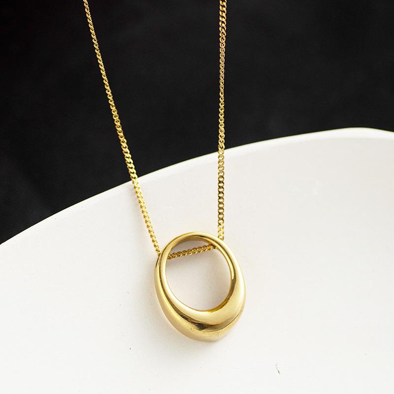 Ожерелье с простой геометрической овальной подвеской, нестандартная титановая сталь, темперамент, высококачественная ключичная цепочка, ожерелье из нержавеющей стали