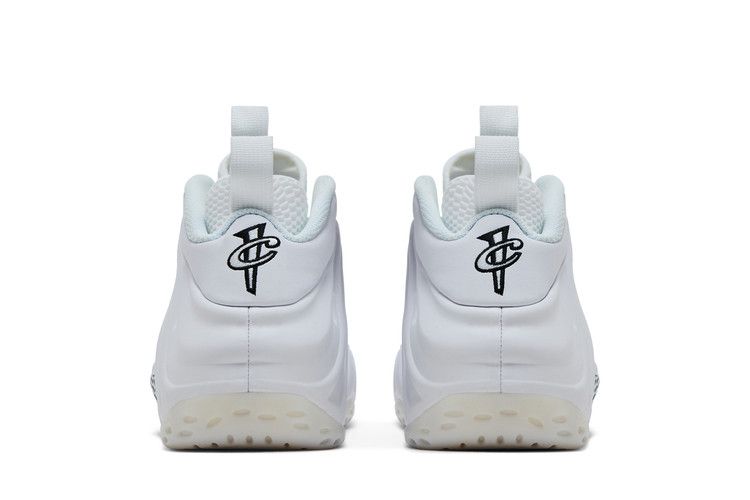 Nike Air Foamposite One Тройной белый