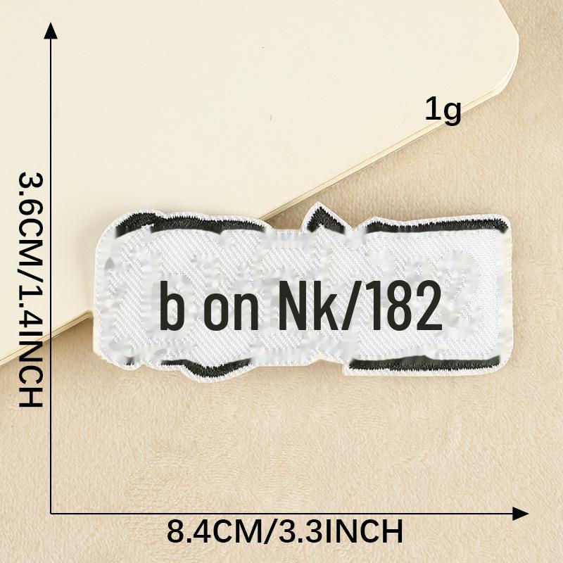 Нашивки с вышитым алфавитом своими руками: Аксессуары для одежды и багажа